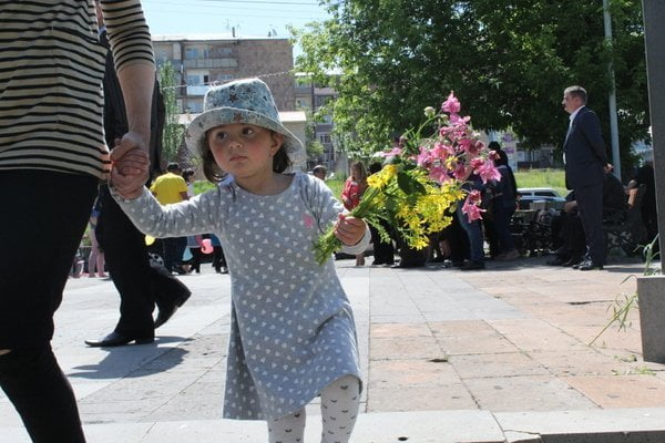 Հաղթանակի և խաղաղության օրվան նվիրված տոնակատարություն Արագածոտնի մարզում