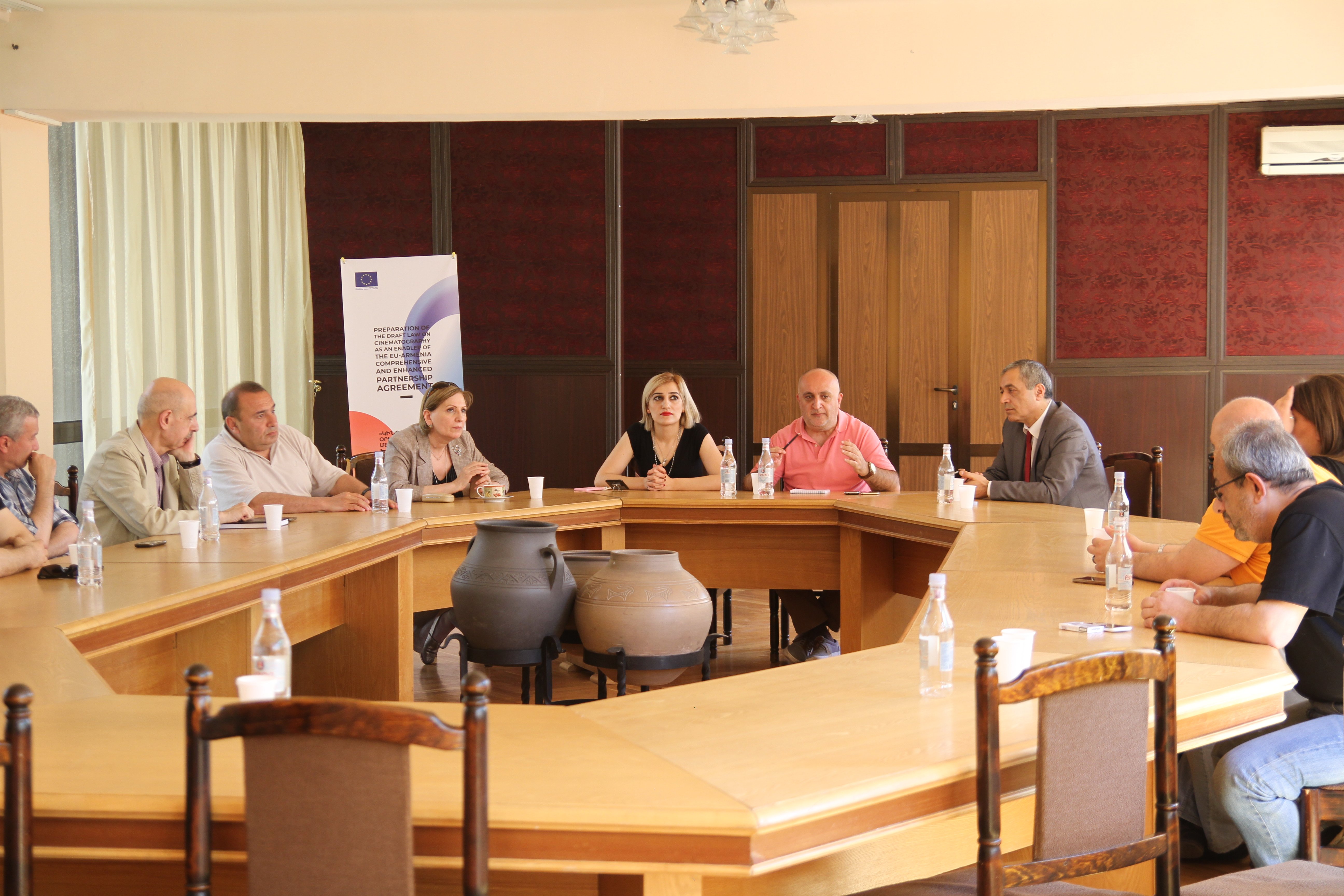 ԿԳՆ առաջարկությունը կինոյի և հեռուստատեսության ստեղծագործողներին