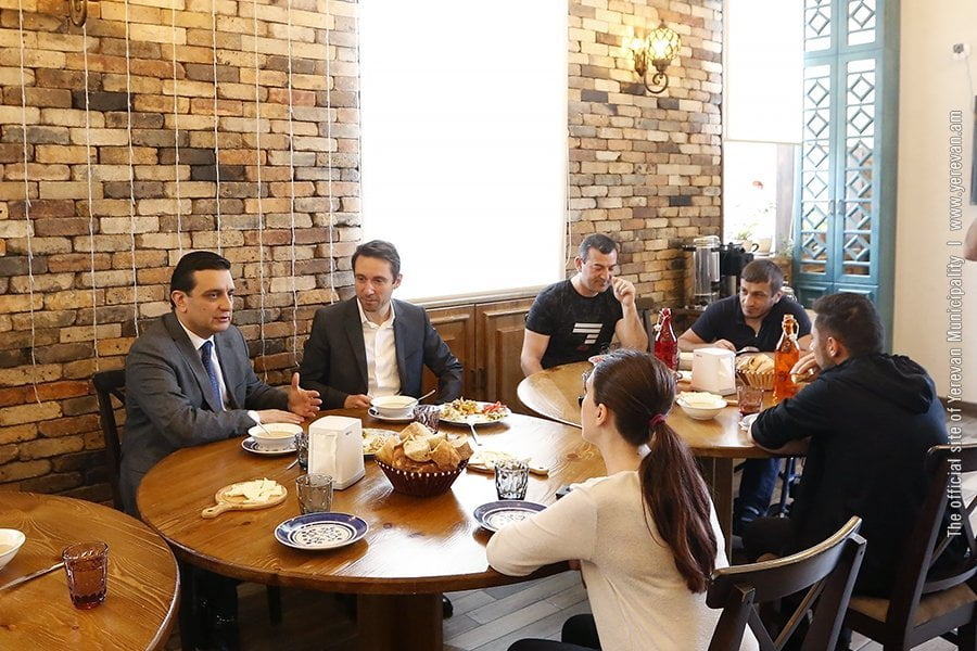 Քաղաքապետ Մարությանն այցելել է Հայրենիքի պաշտպանի վերականգնողական կենտրոն