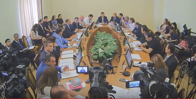 «Լուսավոր Հայաստան» խմբակցության նախագիծը դրական եզրակացություն ստացավ