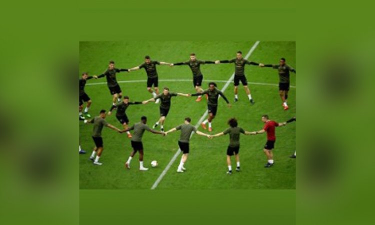 Արսենալի ֆուտբոլիստների մարզումը Բաքվում հիշեցնում է քոչարին