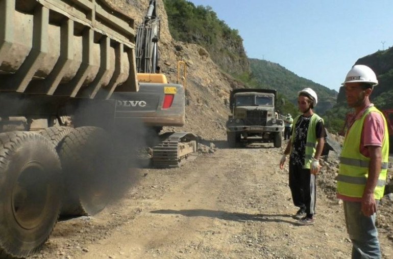 Վանաձոր-Ալավերդի-Բագրատաշեն ճանապարհահատվածը բեռնատարների համար փակ է