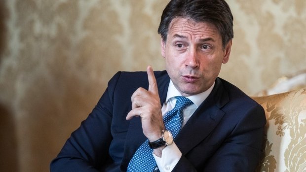 Իտալիայի վարչապետը սպառնում է հրաժարական տալ