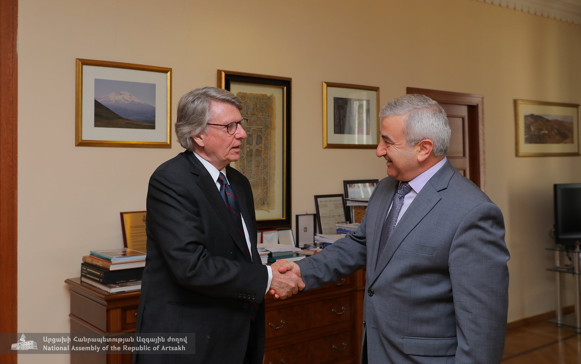 Աշոտ Ղուլյանն ընդունել է Թավթս համալսարանի պրոֆեսորին