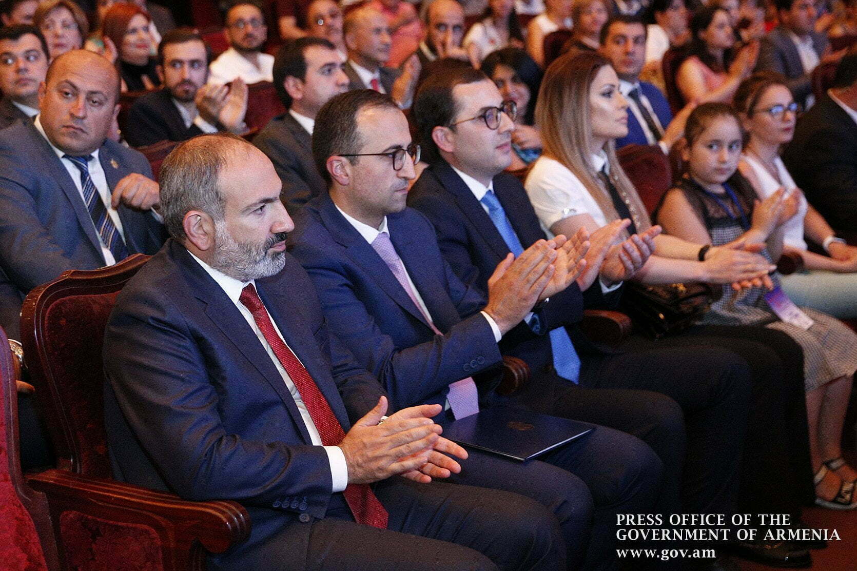 Վարչապետը մասնակցել է Հայաստանի 5-րդ միջազգային բժշկական համագումարի բացման հանդիսավոր արարողությանը