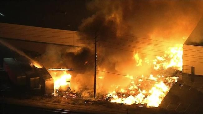 Հակառակորդի կրակոցի հետևանքով Նախիջևանի սահմանին հրդեհ է բռնկվել