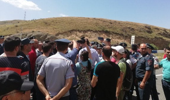 Քննչական կոմիտեն դիմել է ոստիկանությանը՝ քննիչի փորձագետների այցը Ամուլսար հնարավոր դարձնելու համար