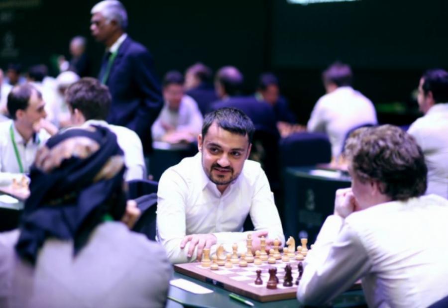 Զավեն Անդրիասյանը կիսում է առաջին հորիզոնականը Կավալա Օփենում