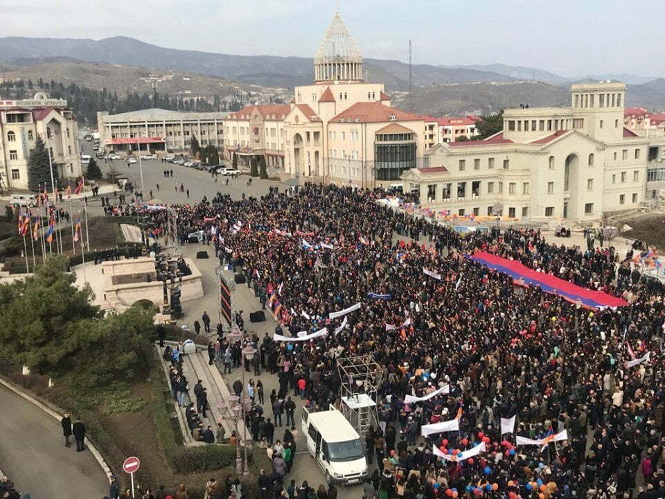 Արցախի բոլոր համայնքներից ավելի քան 10 000 քաղաքացի կհավաքվեն Ստեփանակերտում. Արայիկ Հարությունյան