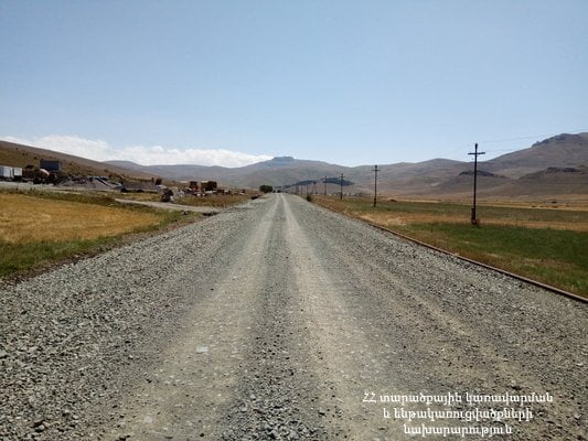 Ընթանում են Մեծ Պարնի – Ծաղկաբեր ճանապարհահատվածի վերականգնման աշխատանքները