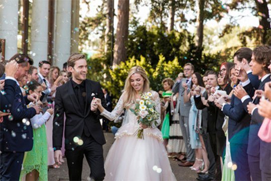 Ամենահայտնի բլոգերը ամուսնացել է