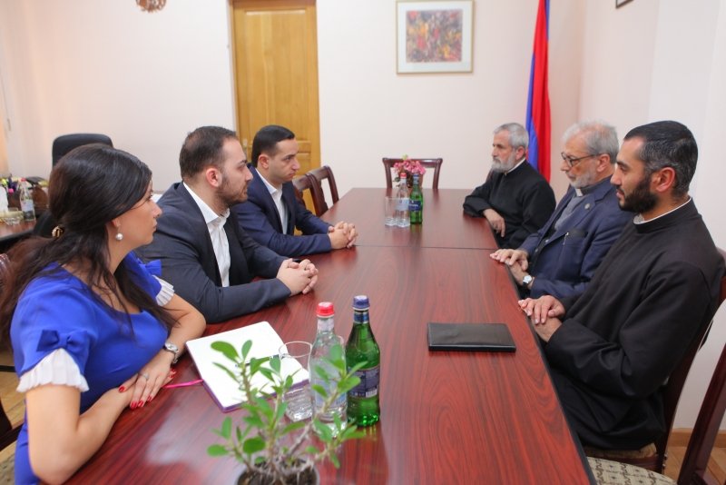 Մեզ համար անթույլատրելի է Մխիթարյան միաբանության թուլացումն․ Մխիթար Հայրապետյան