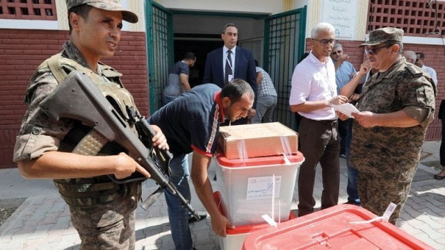 Թունիսում նախագահական արտահերթ ընտրություններ են