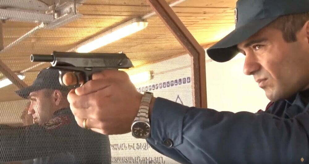 Ոստիկանները մարտական և ֆիզիկական պատրաստականությունից ստուգարքներ են հանձնել (ՏԵՍԱՆՅՈւԹ)
