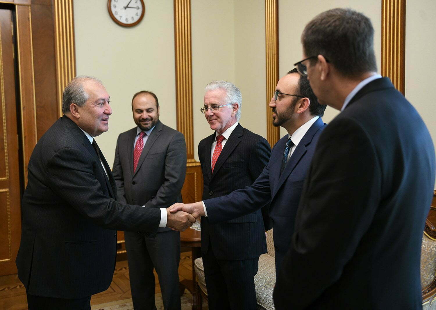 Արմեն Սարգսյանը հանդիպել է Ադրին Նազարյանին և Փոլ Քրիքորյանին (ՏԵՍԱՆՅՈւԹ)