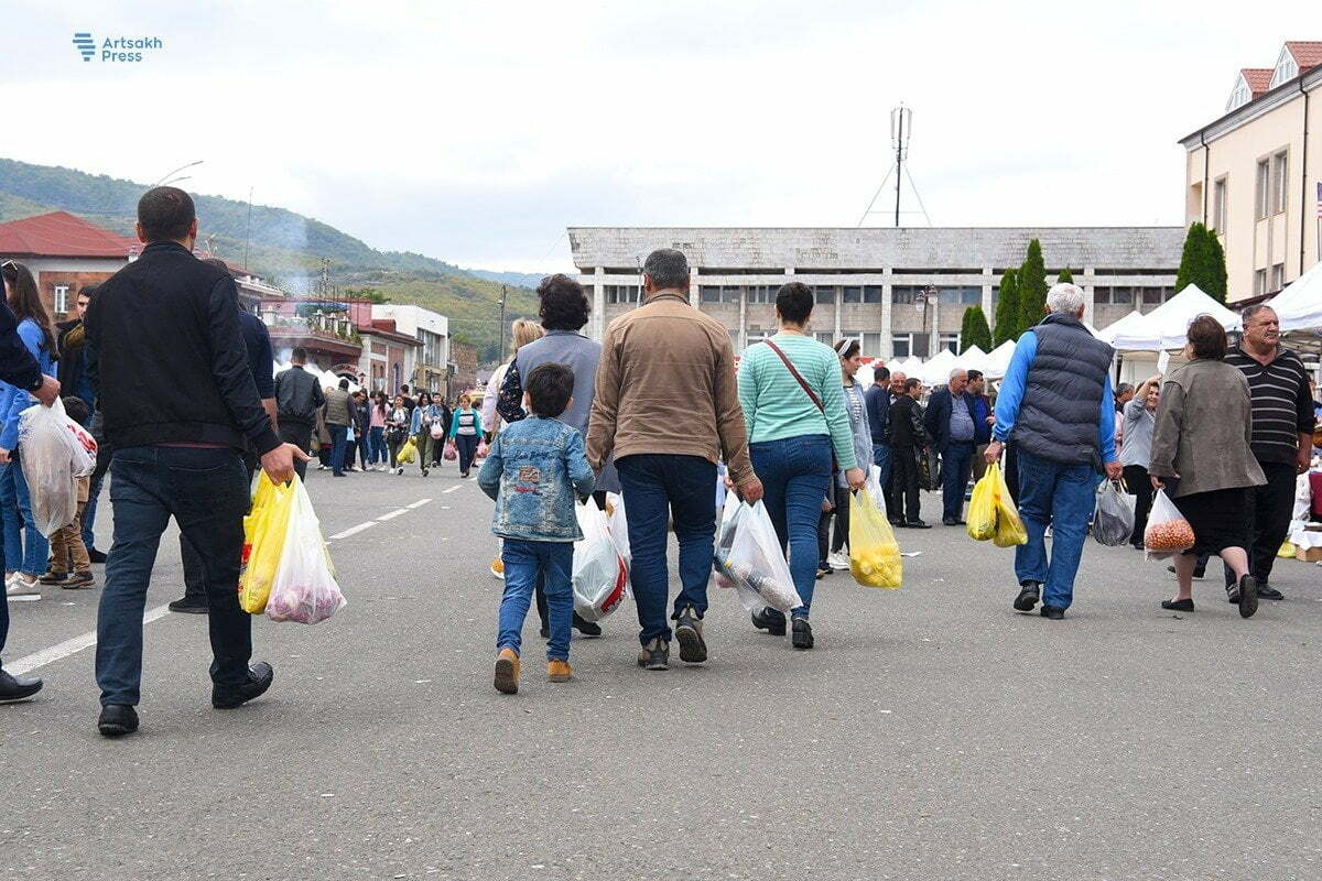 Բերքի տոնին Ստեփանակերտում իրականացվել է մոտ 1 միլիարդ դրամի վաճառք