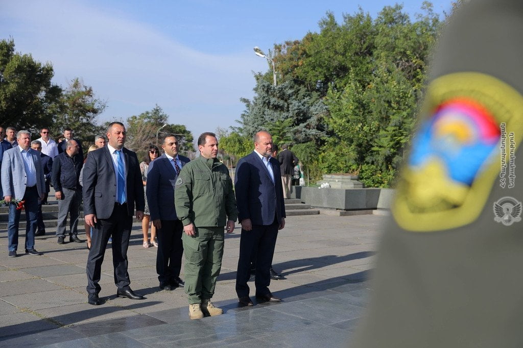 Դավիթ Տոնոյանն ու Արխանգելսկի նահանգապետն այցելել են «Հաղթանակ» զբոսայգի