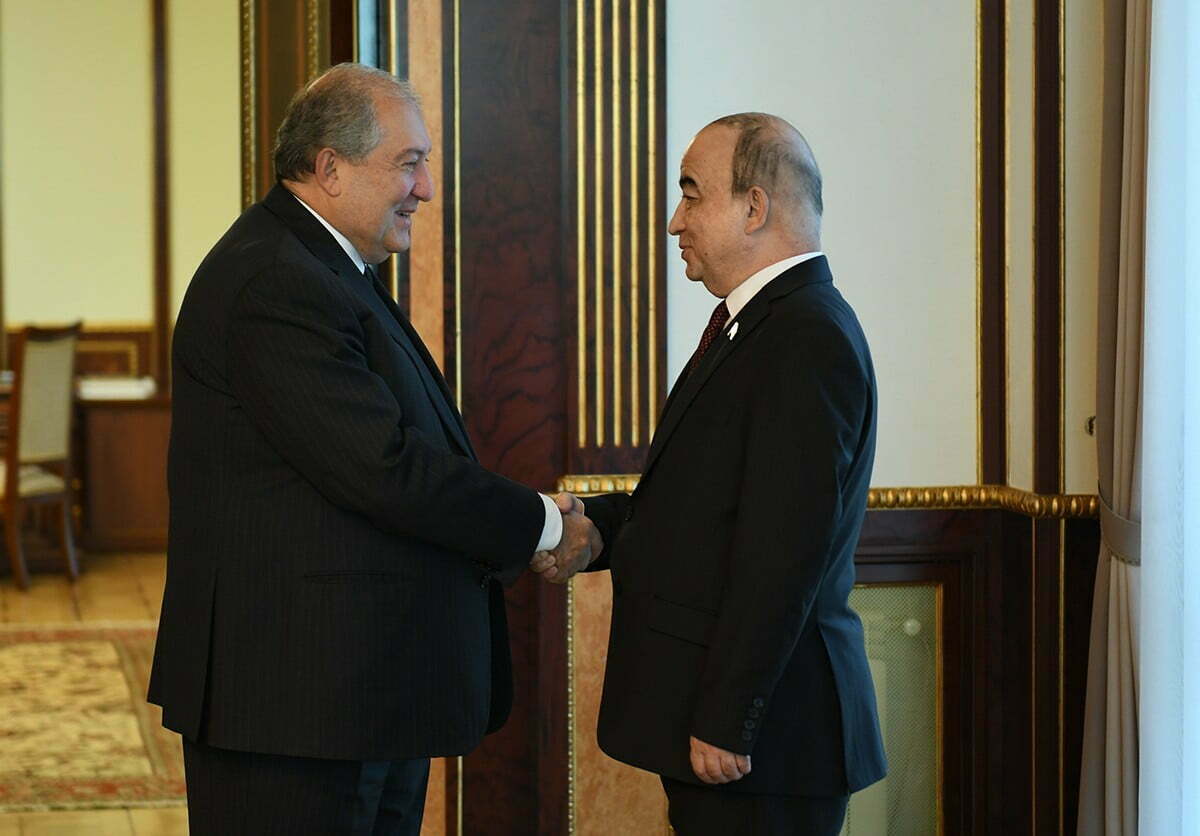 Արմեն Սարգսյանն ընդունել է Տաջիկստանի խորհրդարանի նախագահին
