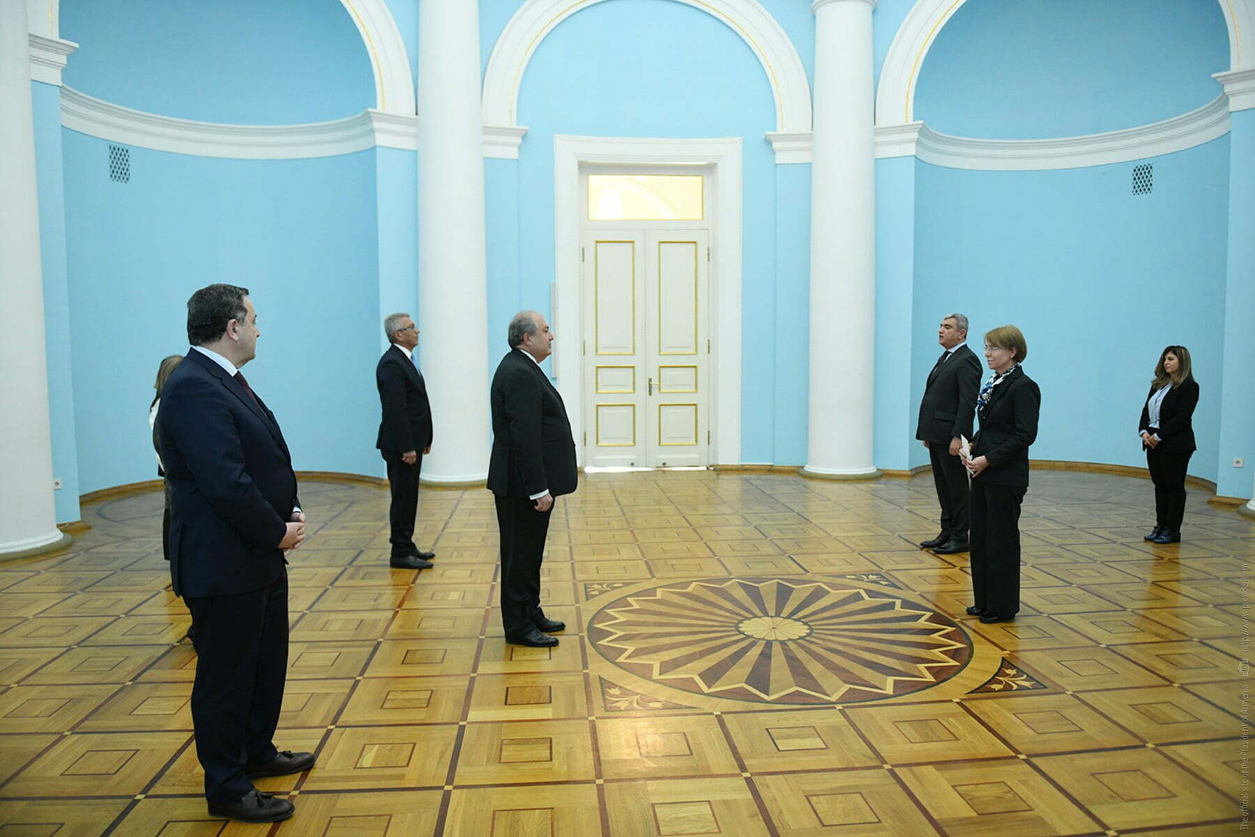 Նախագահ Սարգսյանին հավատարմագրերն է հանձնել Նիդերլանդների նորանշանակ դեսպանը (ՏԵՍԱՆՅՈւԹ)