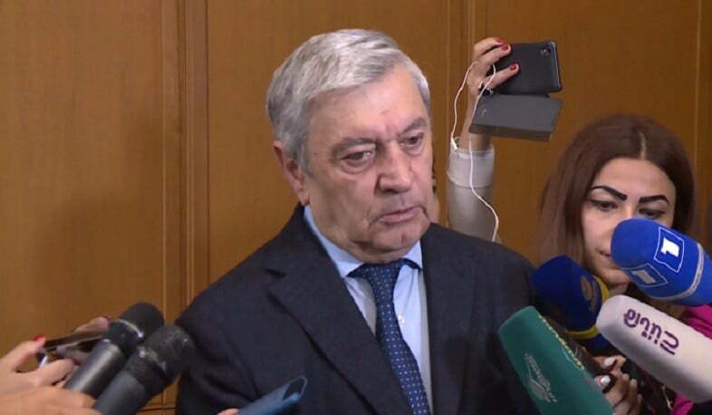 Ճանապարհը փակել է, վերջում էլ զենք է պահել վրաները․ Ցոլակյանը՝ դատավորի մասնակցությամբ միջադեպի մասին