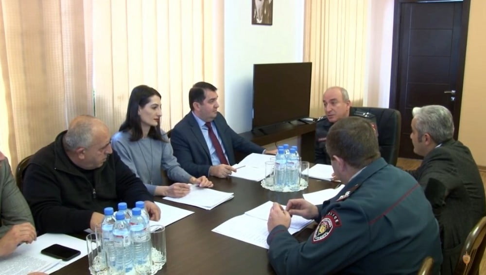 Կարգապահական նիստի ընթացքում որոշվել է 4 ոստիկանի ազատել ծառայությունից (ՏԵՍԱՆՅՈւԹ)