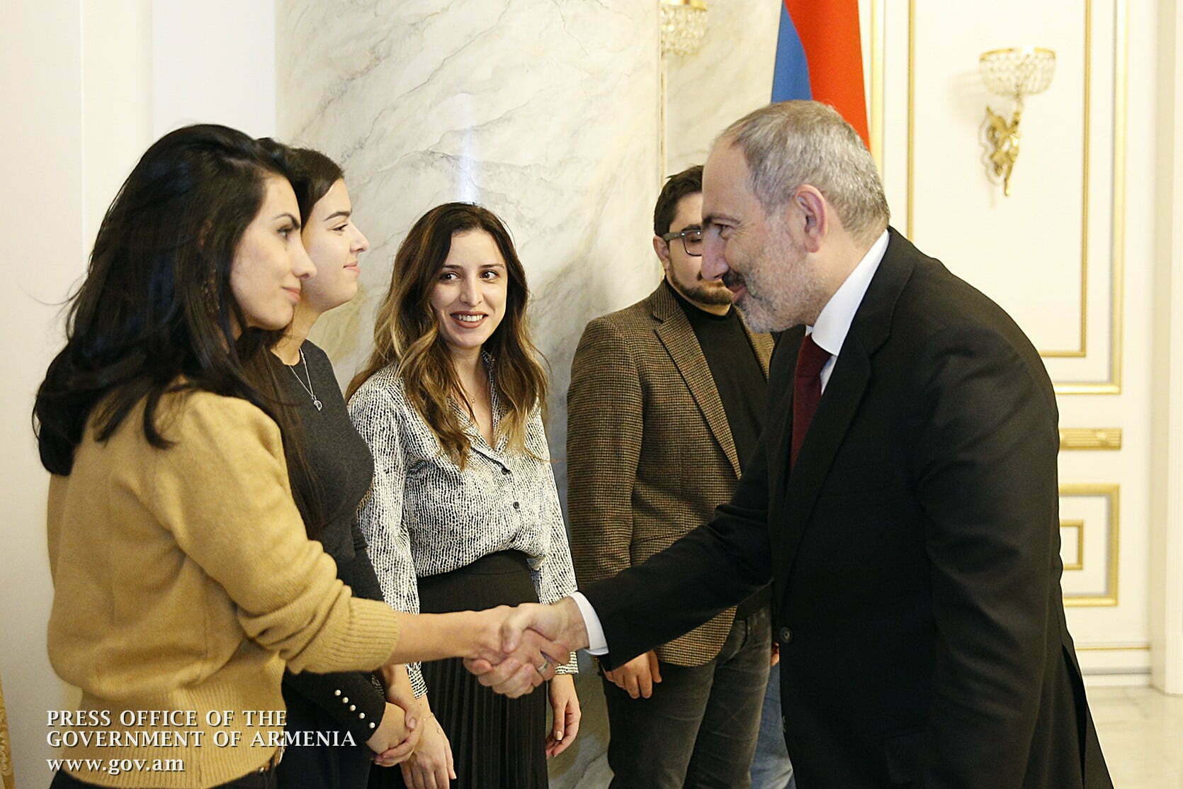 Վարչապետն ընդունել է «Ներուժ» ծրագրի հաղթողներին