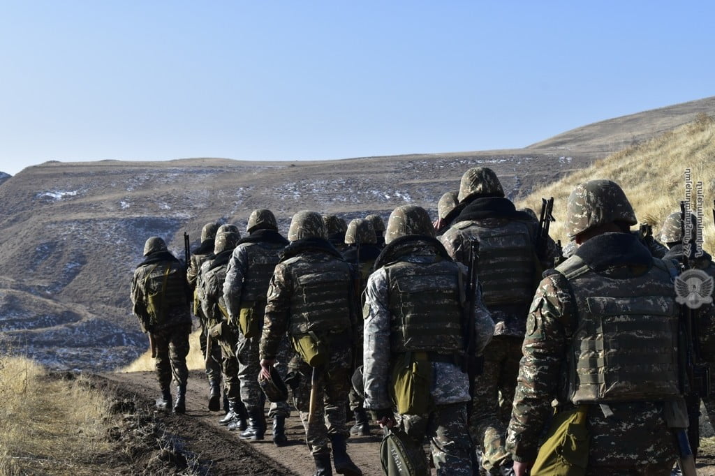 Մարտական հերթապահության նախապատրաստում բանակում