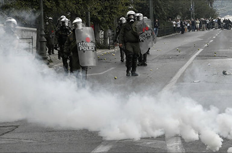 Արցունքաբեր գազ՝ Թուրքիայից ԵՄ տարածք մուտք գործող փախստականներին կանգնեցնելու համար