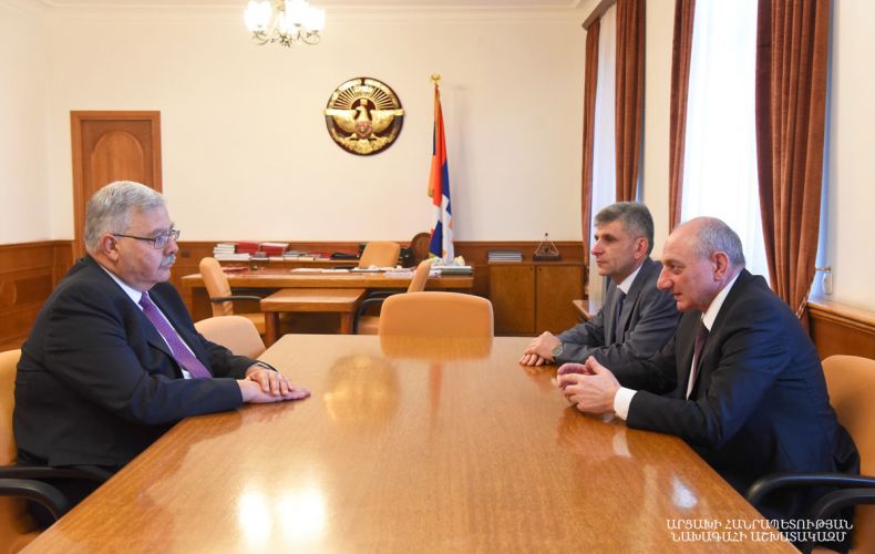 Արցախի նախագահն ընդունել է ՀՅԴ բյուրոյի ներկայացուցիչ Հակոբ Տեր-Խաչատրյանին