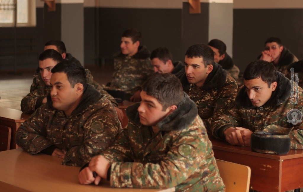 Զինծառայողները ծանոթացել են «Թումո» կենտրոնի կրթական ծրագրերին