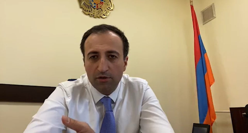 Թբիլիսիի դրոշն ու զինանշանը հնարավոր է փոխվեն. Դավիթ Չխեիձե