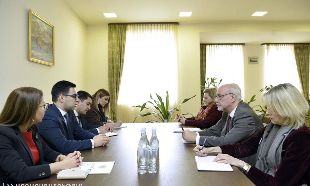 Ռուստամ Բադասյանն ընդունել է Եվրոպայի խորհրդի բարձրաստիճան պատվիրակությանը