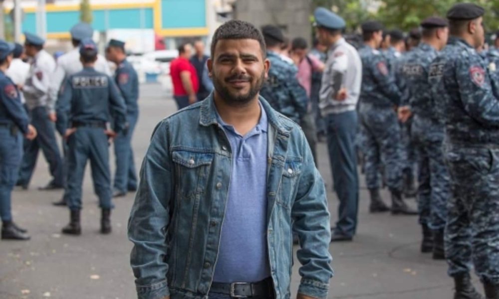 e4edc9a37220d9ef0ba4aaa173ae4849