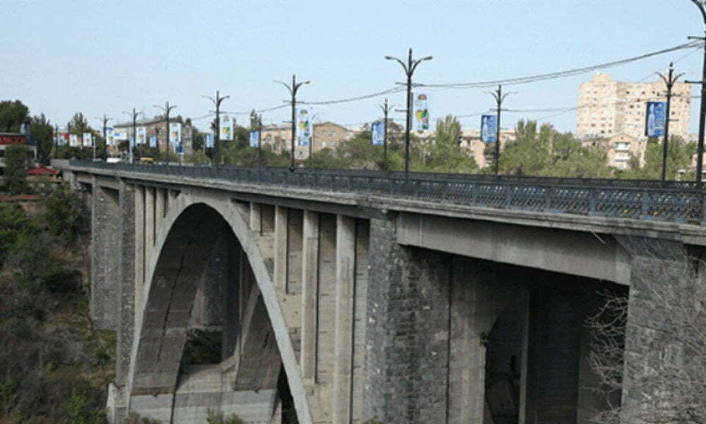 Փրկարարներն արգելափակումից դուրս են բերել ավտոմեքենաները