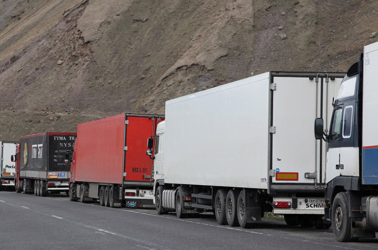 Աշխատանքներ են տարվում մեքենաների կուտակումները նվազեցնելու ուղղությամբ․ ՊԵԿ