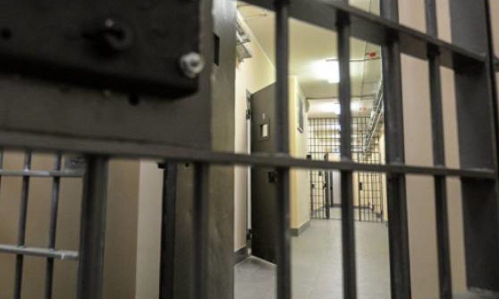 Սպիտակ տան տարածքը շրջափակվել էր այնտեղ նետված ուսապարկի պատճառով