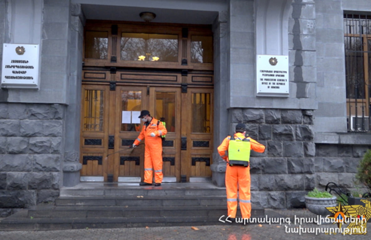 ԱԻՆ-ը վարակազերծել է սուպերմարկետներ և հանրային տարածքներ (ՏԵՍԱՆՅՈւԹ)