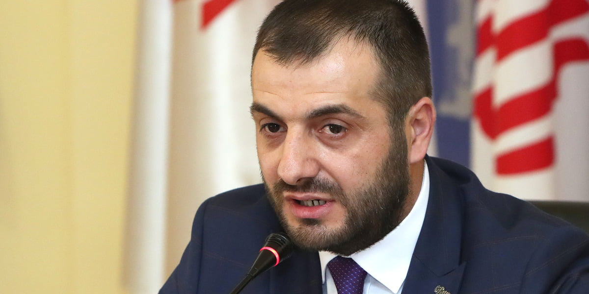 Մեծ պատիվ է․ Վիրաբյանը անդրադարձել է Շիրակի նախագահ ընտրվելուն