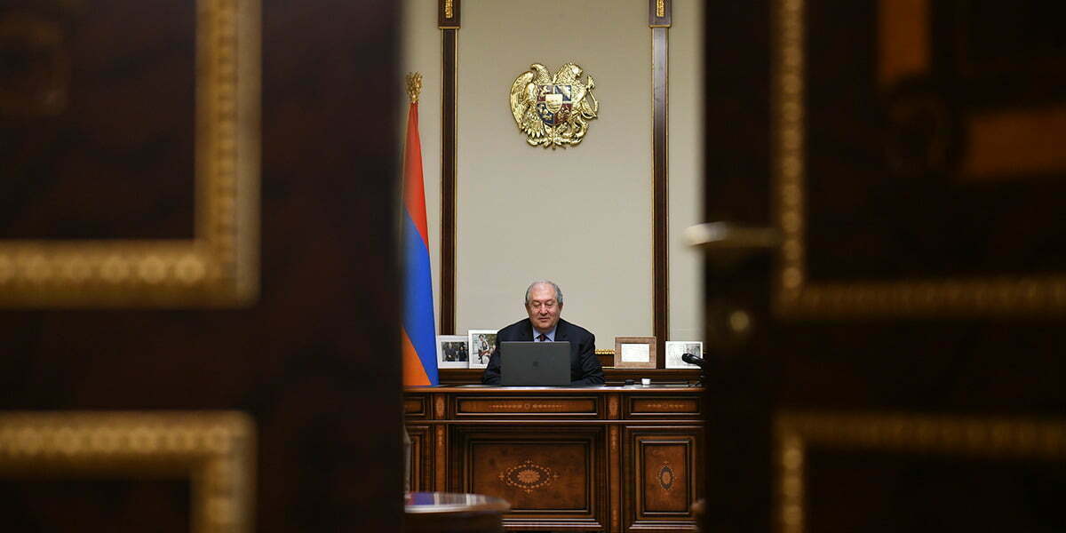 Հայաստանը կարող է կամուրջ լինել տարբեր աշխարհների միջև․ նախագահի հոդվածը Le Monde-ում