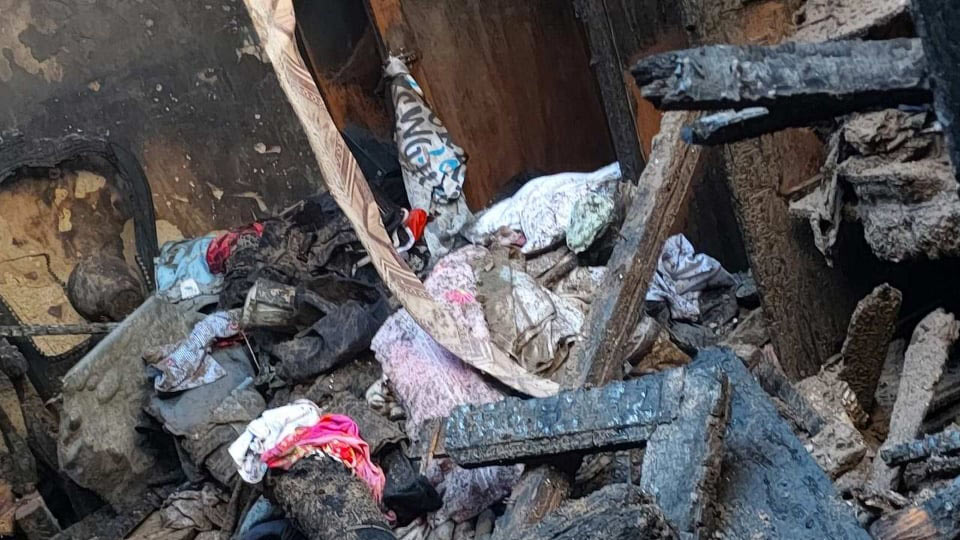 Քրիստինեն և Արշավիրն օգնության կարիք ունեն՝ ամբողջությամբ այրված տունը վերականգնելու համար