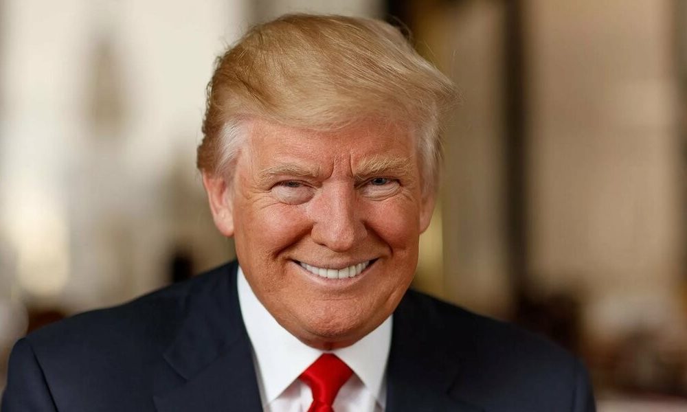 Քաղաքապետ Հայկ Մարությանը պարգևատրել է բուժաշխատողներին