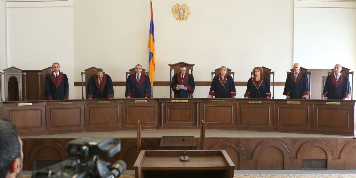 ՍԴ-ն Քոչարյանի գործով հրատապ նիստ է հրավիրել․ 1in.am