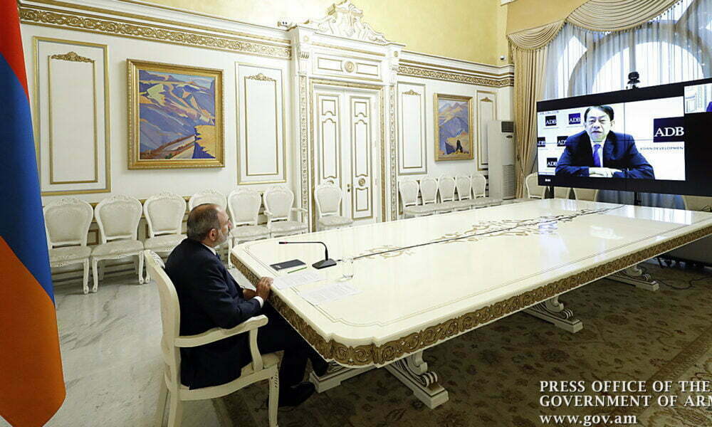 Վարչապետը և ԱԶԲ նախագահը քննարկել են գործընկերության օրակարգը