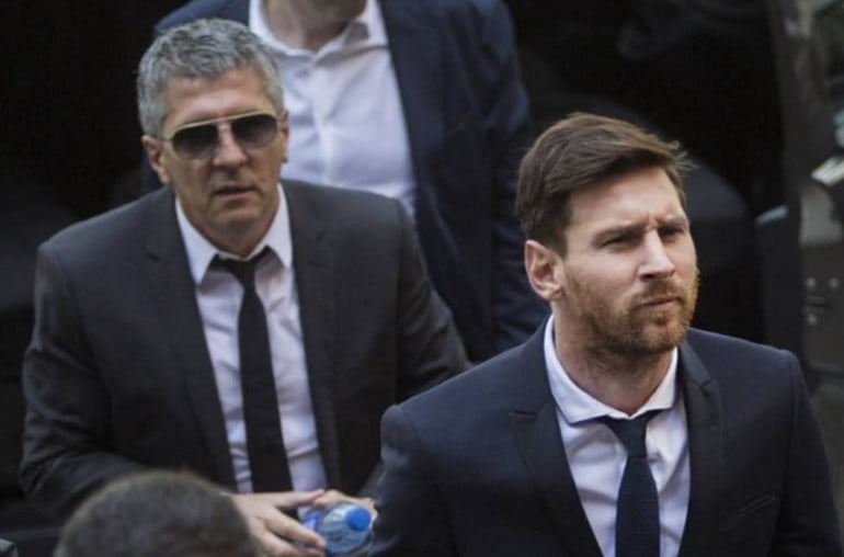 Մեսին ու հայրը առանձնատներ են գնել Ինտերի գրասենյակի շրջակայքում