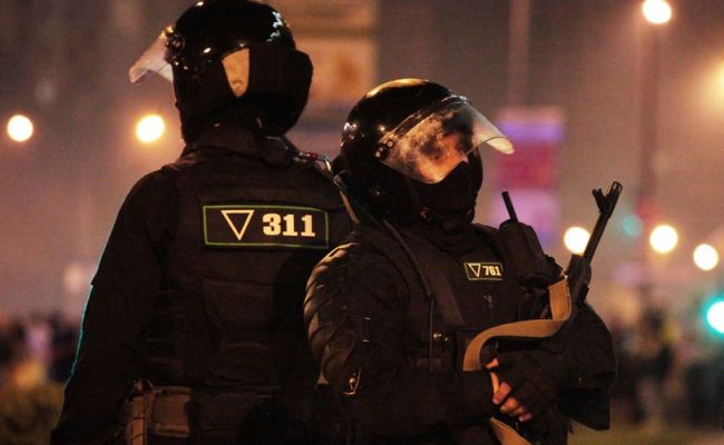 Մինսկում կանանց երթի ընթացքում ցուցարարներ են ձերբակալվել