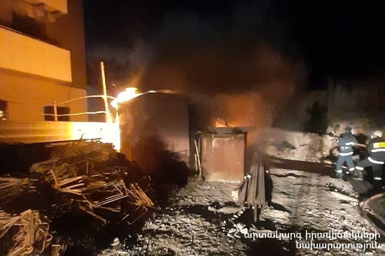 Հրդեհ Պարույր Սևակի փողոցում