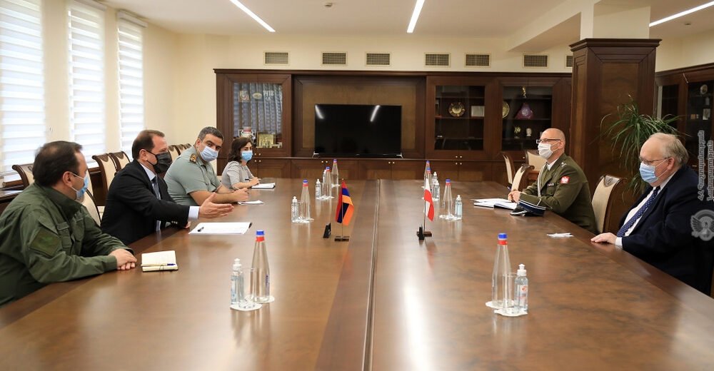 Դավիթ Տոնոյանն ընդունել է Լեհաստանի դեսպանին