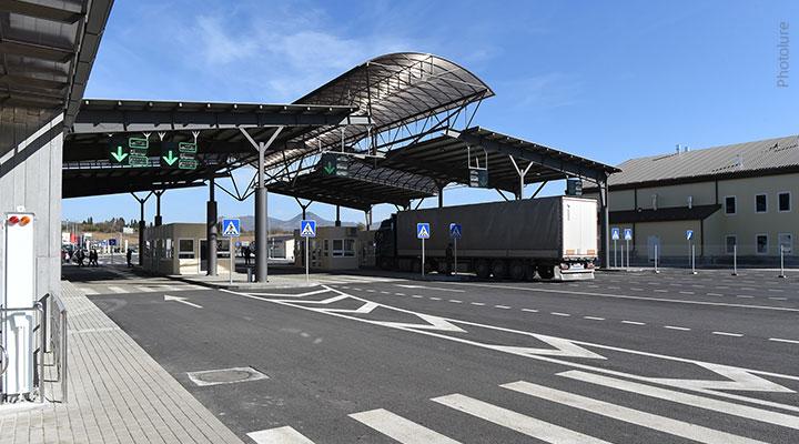 Հանրապետության բոլոր մաքսակետերն աշխատում են բնականոն շուրջօրյա գրաֆիկով. ՊԵԿ