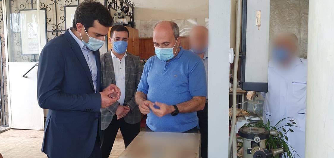 Հակոբ Արշակյանը ծանոթացել է Գորիսի Գամմա ընկերության՝ ՌԴ և Կանադա արտահանվող արտադրանքին