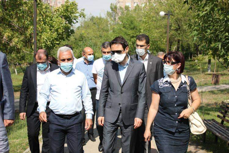 Այսուհետ ոչ մի կանաչ տարածք չի զիջվելու. քաղաքապետը շրջայց է կատարել կանաչ տարածքներում